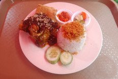 Rahasia Empuk dan Enaknya Nasi Bebek Serundeng Bumbu Hitam Kedai Omah 